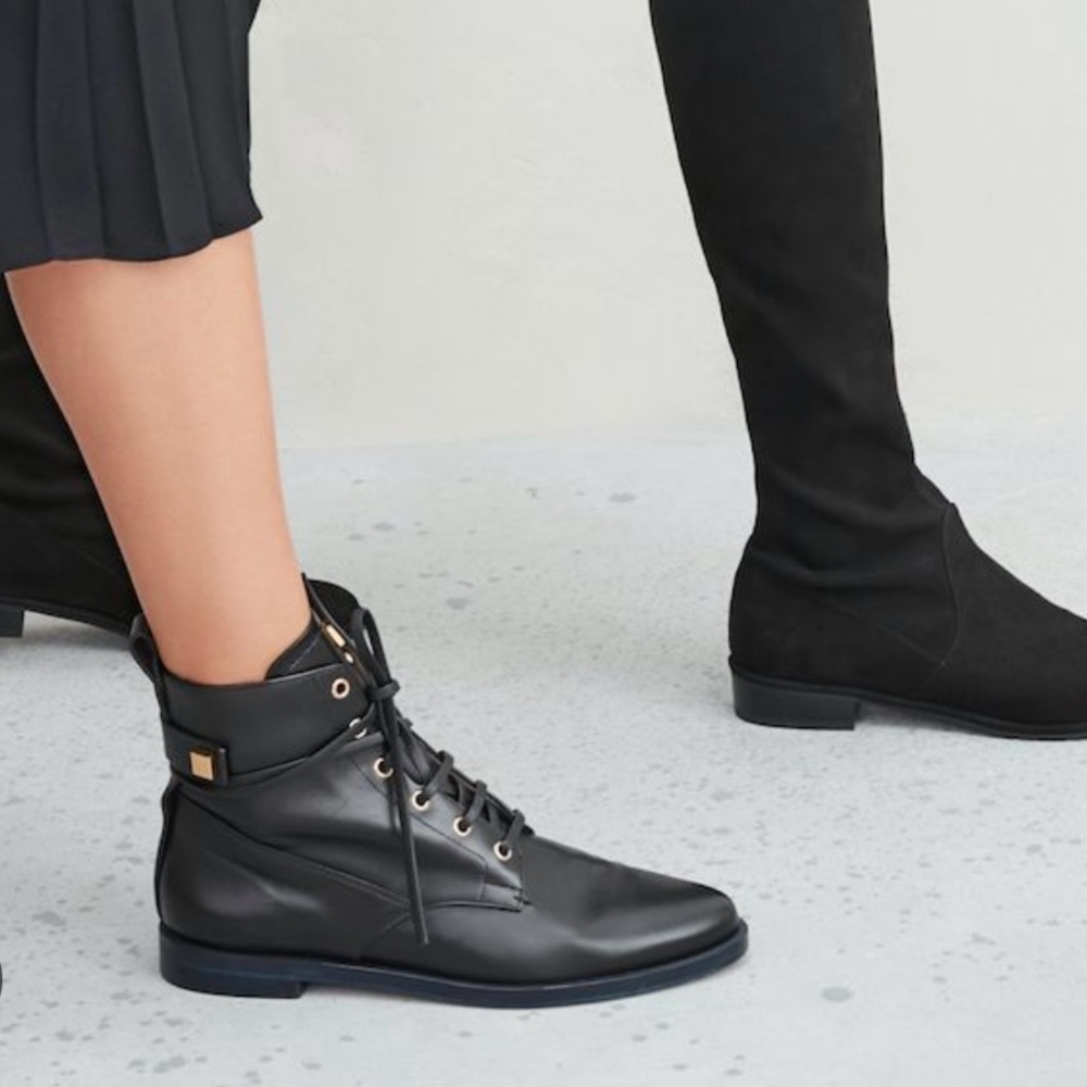 Stuart Weitzman - Picture 3 of 7